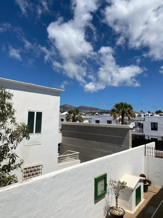 Apartment Lola Puerto del Carmen  0*, Puerto del Carmen (Lanzarote)